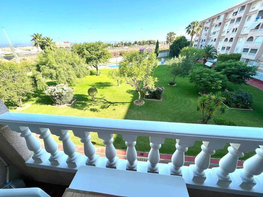 Apartament Casa Di Mateo With Garden View And Swimming Pool Torrevieja Zewnętrze zdjęcie